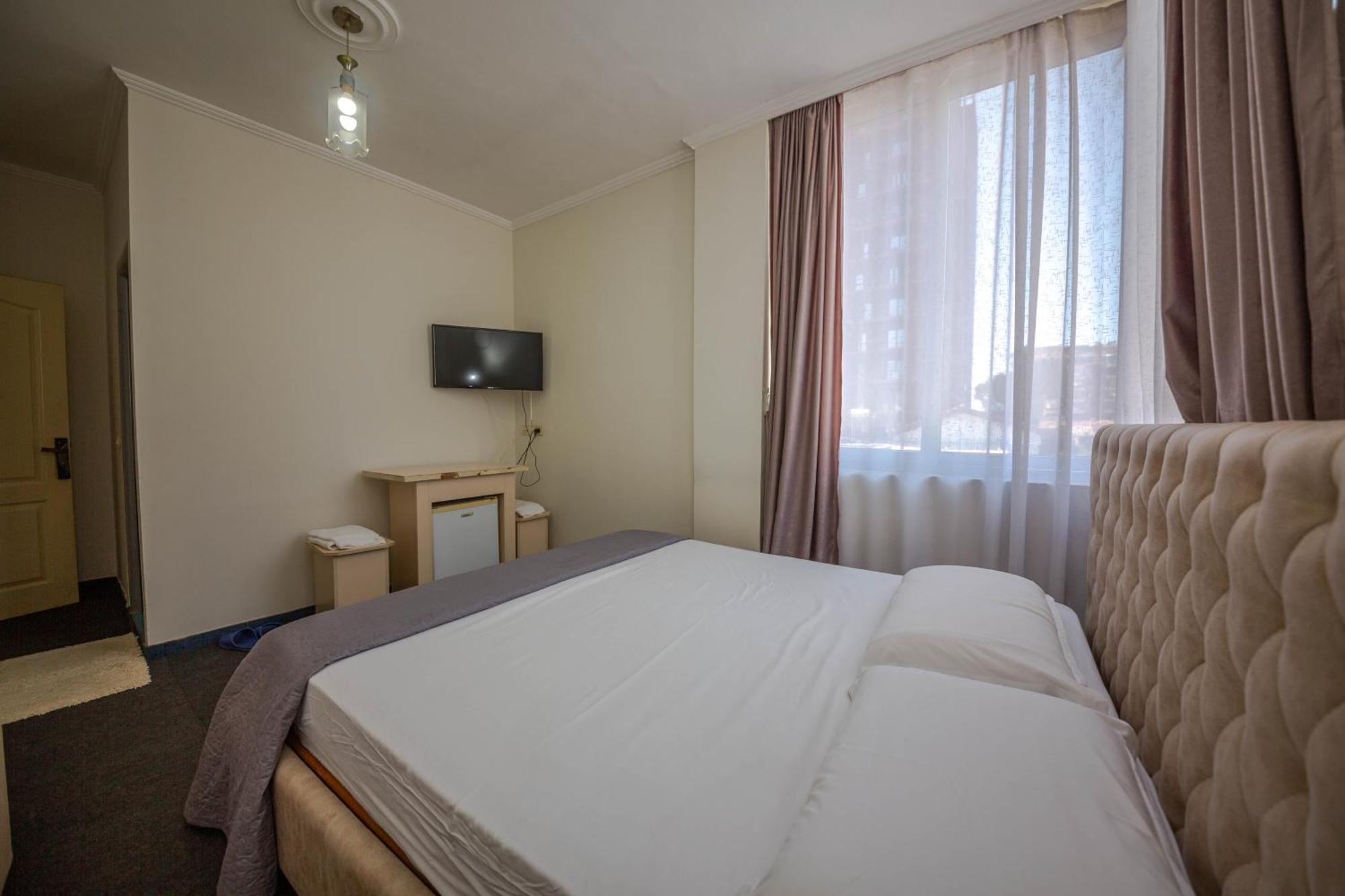 Hotel 3A تيرانا المظهر الخارجي الصورة